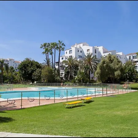 公寓 Puerto Banus !!! Piscine Et A Proximite 马尔韦利亚