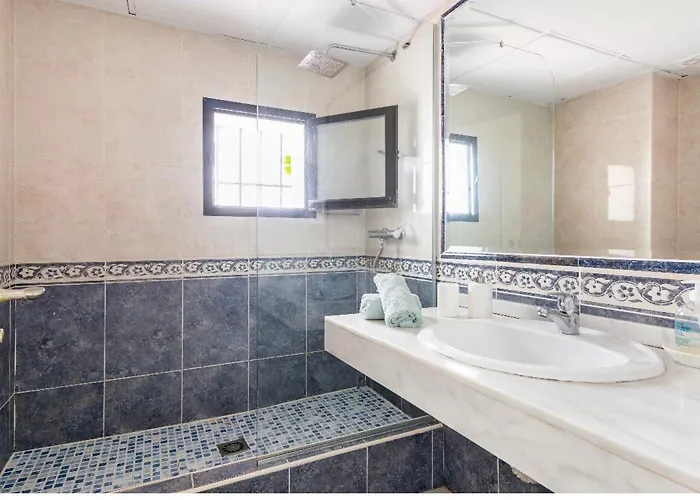 Puerto Banus !!! Piscine Et A Proximite 아파트 *